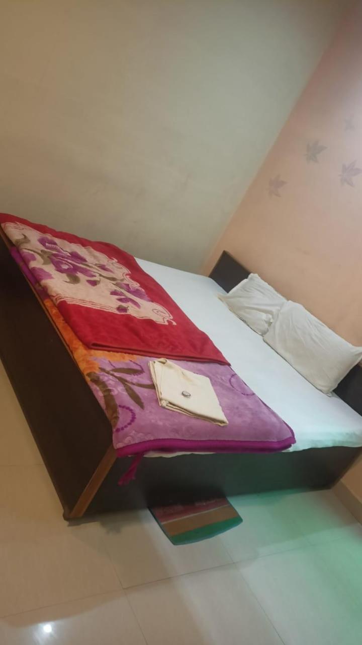 Hotel Shyam Utsav Mirzāpur Eksteriør bilde